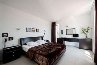 Гостиница Маями Стайл Отель Симеиз Улучшенный номер с кроватью размера &quot;king-size&quot;-7